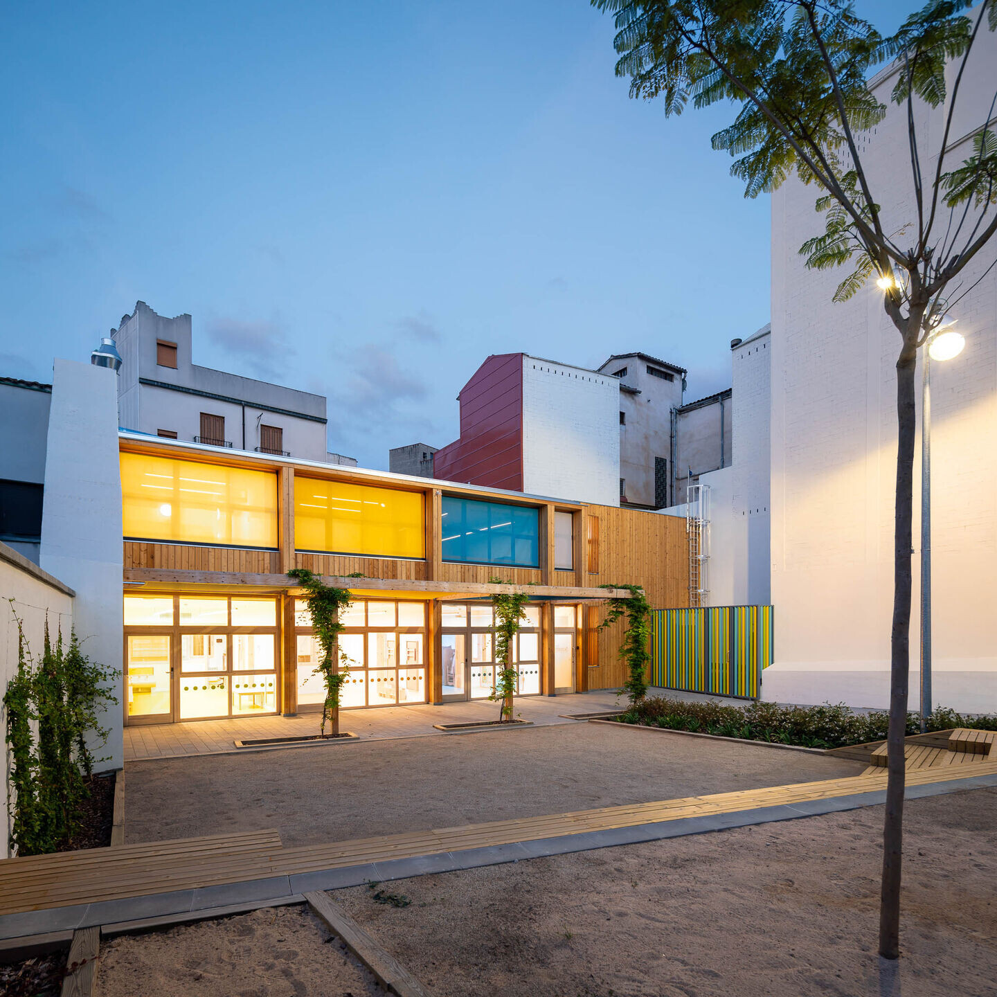 https://archello.com/story/141685/attachments/photos-videos/10 photo_credit Simón García