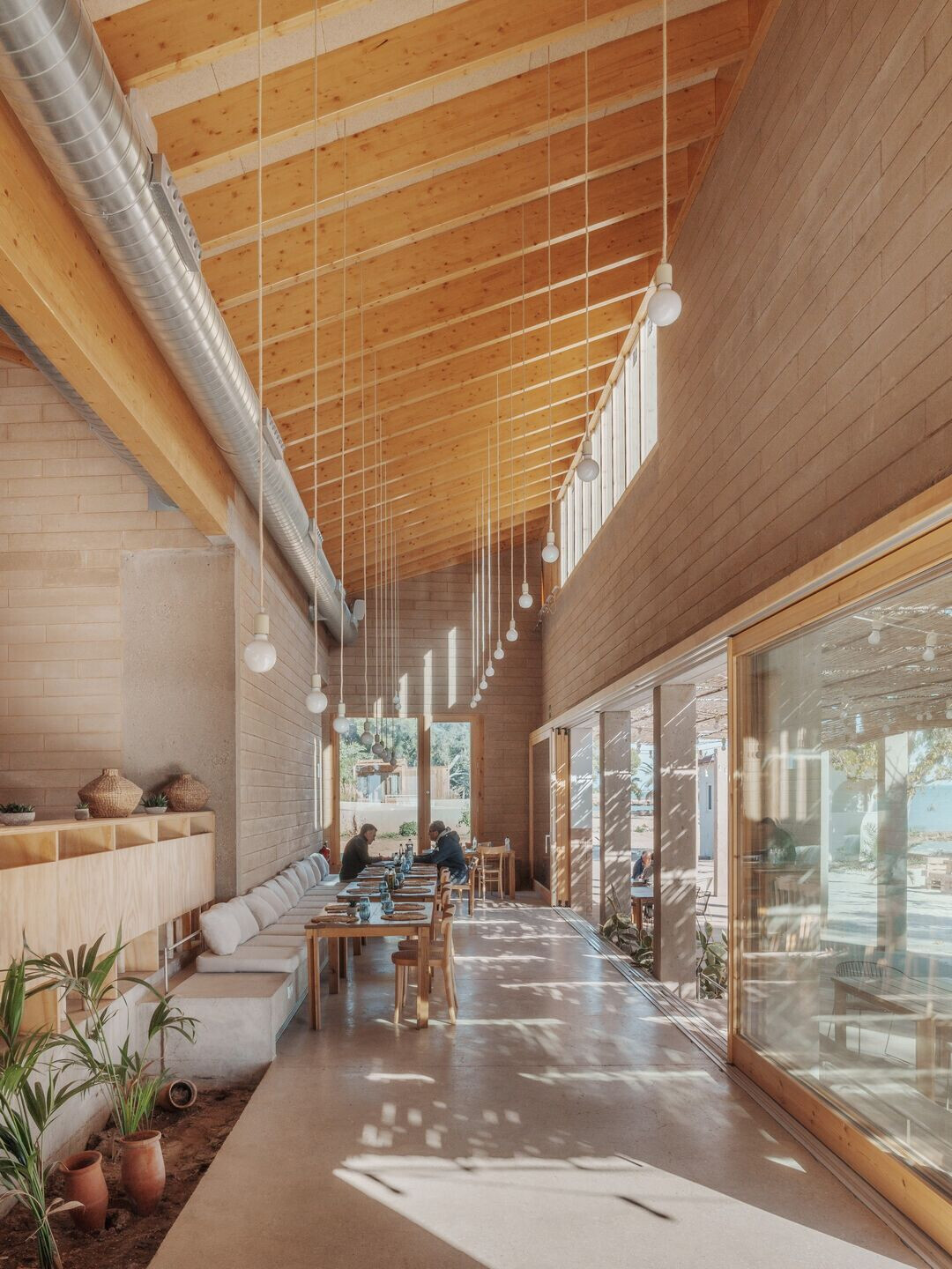 https://archello.com/story/141660/attachments/photos-videos/8 photo_credit Joan Guillamat