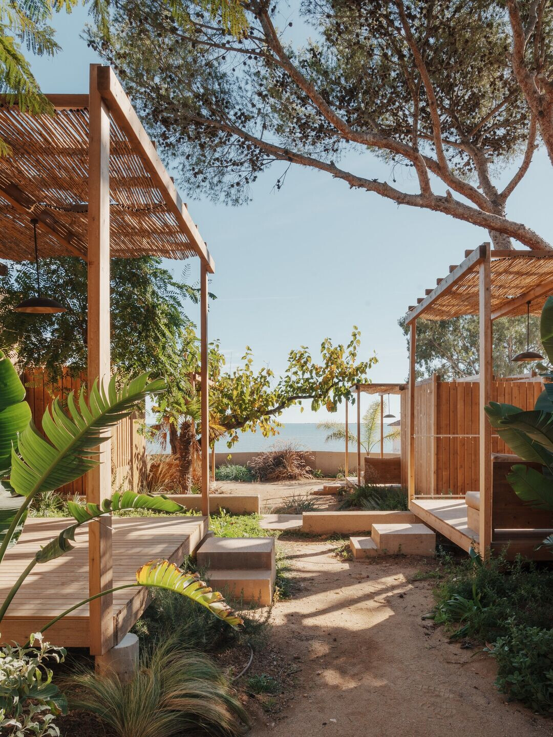 https://archello.com/story/141660/attachments/photos-videos/13 photo_credit Joan Guillamat