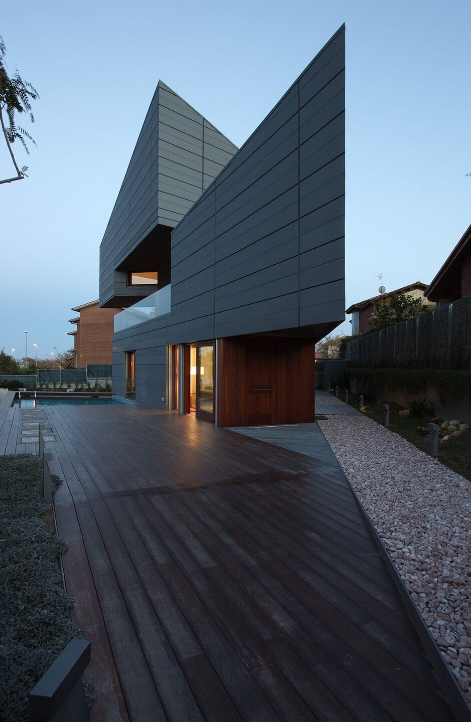 https://archello.com/story/141745/attachments/photos-videos/4 photo_credit Pedro Pegenaute