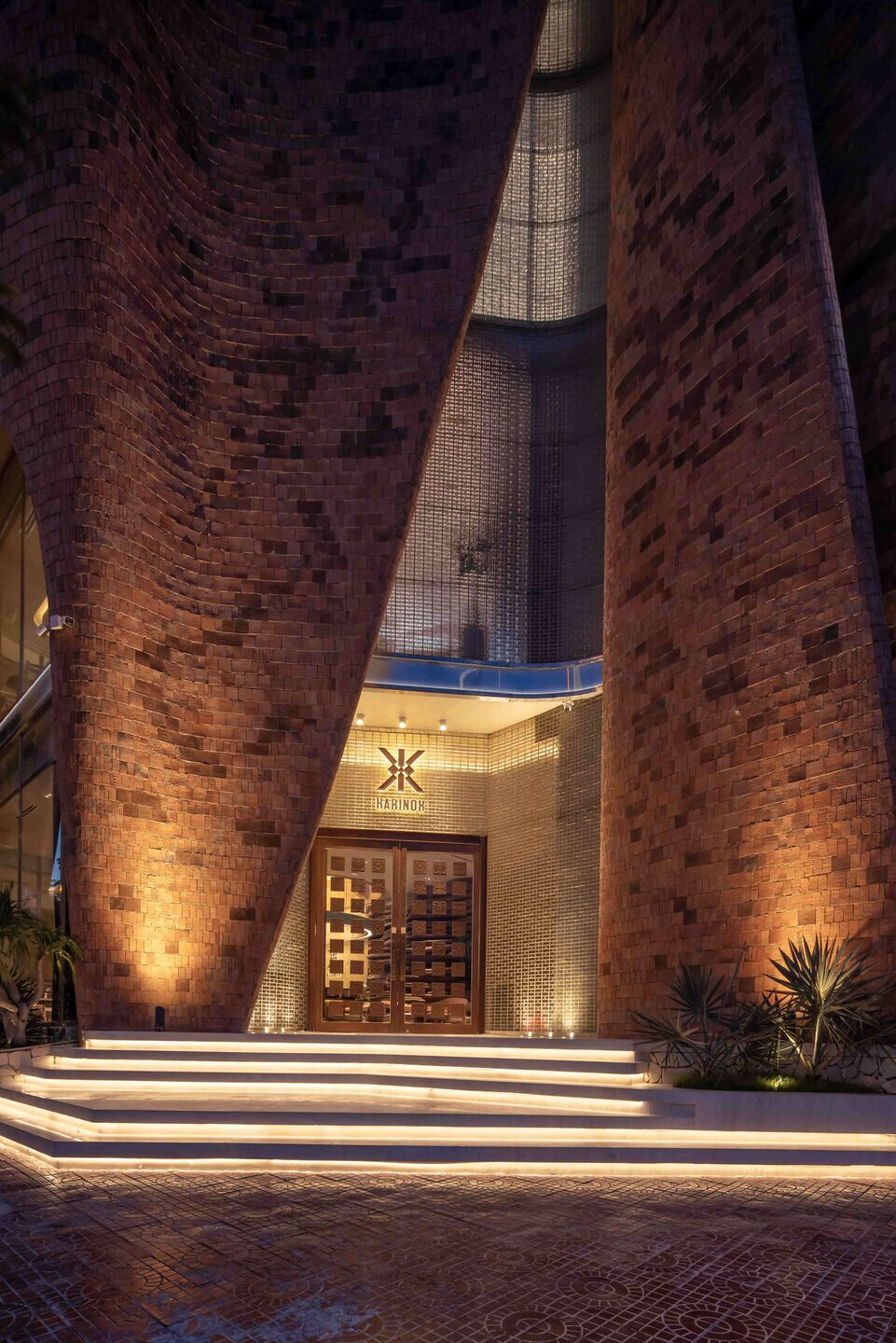 https://archello.com/story/141720/attachments/photos-videos/15 photo_credit Hoàng Lê