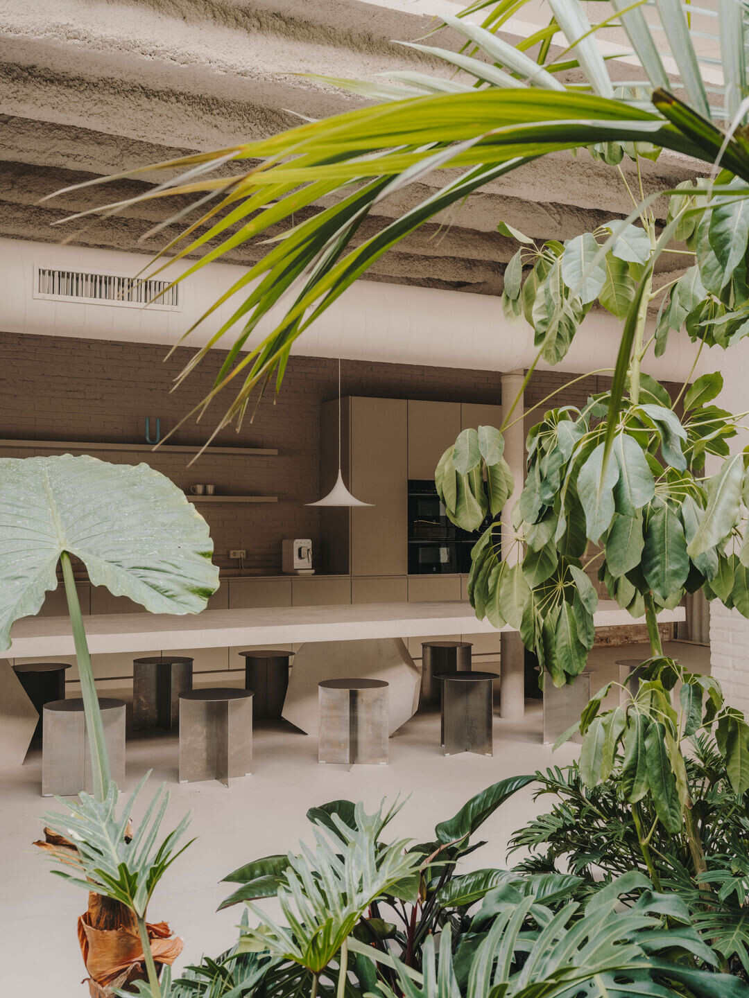 https://archello.com/story/141692/attachments/photos-videos/6 photo_credit Salva Lopez