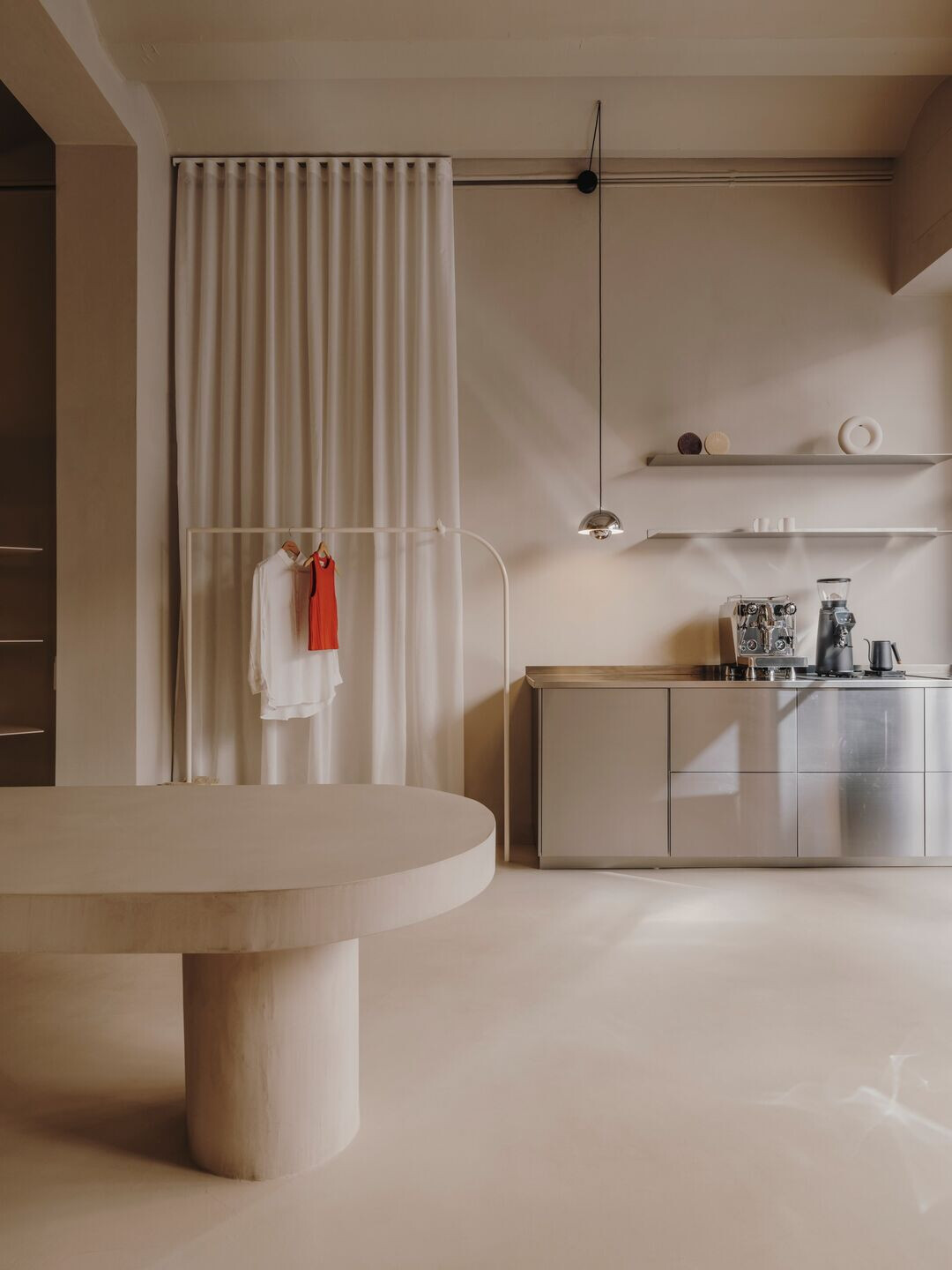 https://archello.com/story/141693/attachments/photos-videos/4 photo_credit Salva Lopez