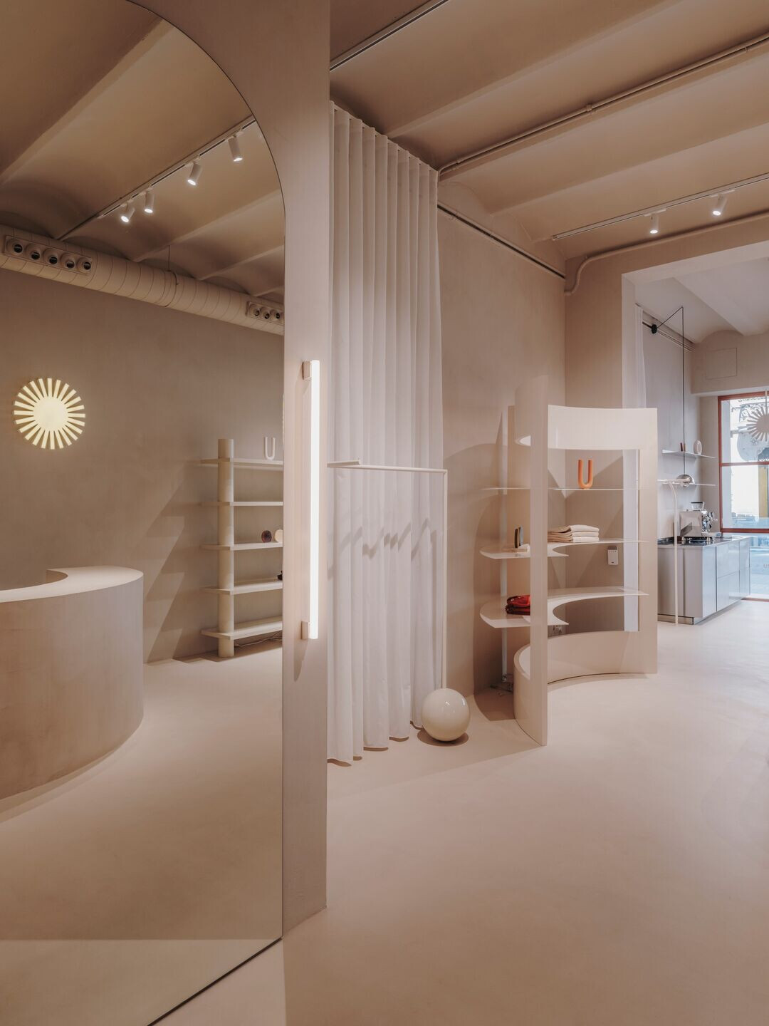 https://archello.com/story/141693/attachments/photos-videos/13 photo_credit Salva Lopez