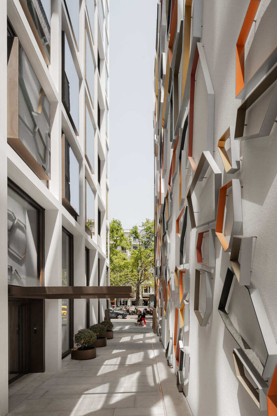 https://archello.com/story/141711/attachments/photos-videos/4 photo_credit Joan Guillamat