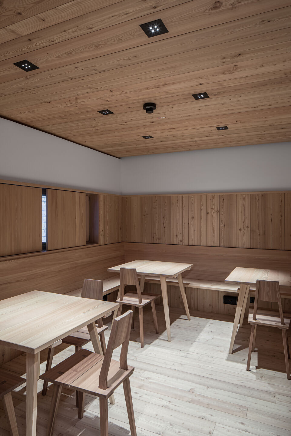 https://archello.com/story/141731/attachments/photos-videos/11 photo_credit Christian Flatscher