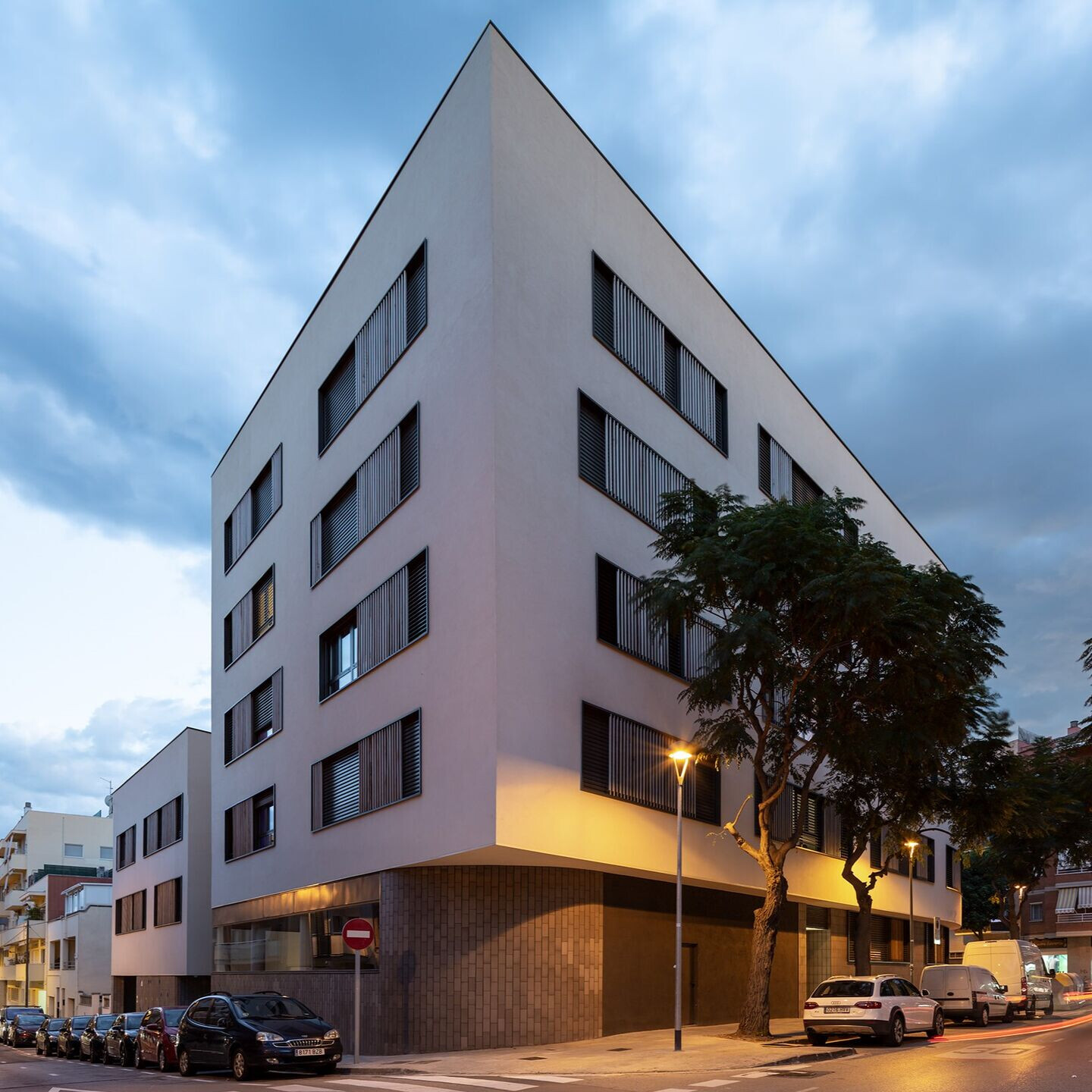https://archello.com/story/141773/attachments/photos-videos/16 photo_credit Pedro Pegenaute