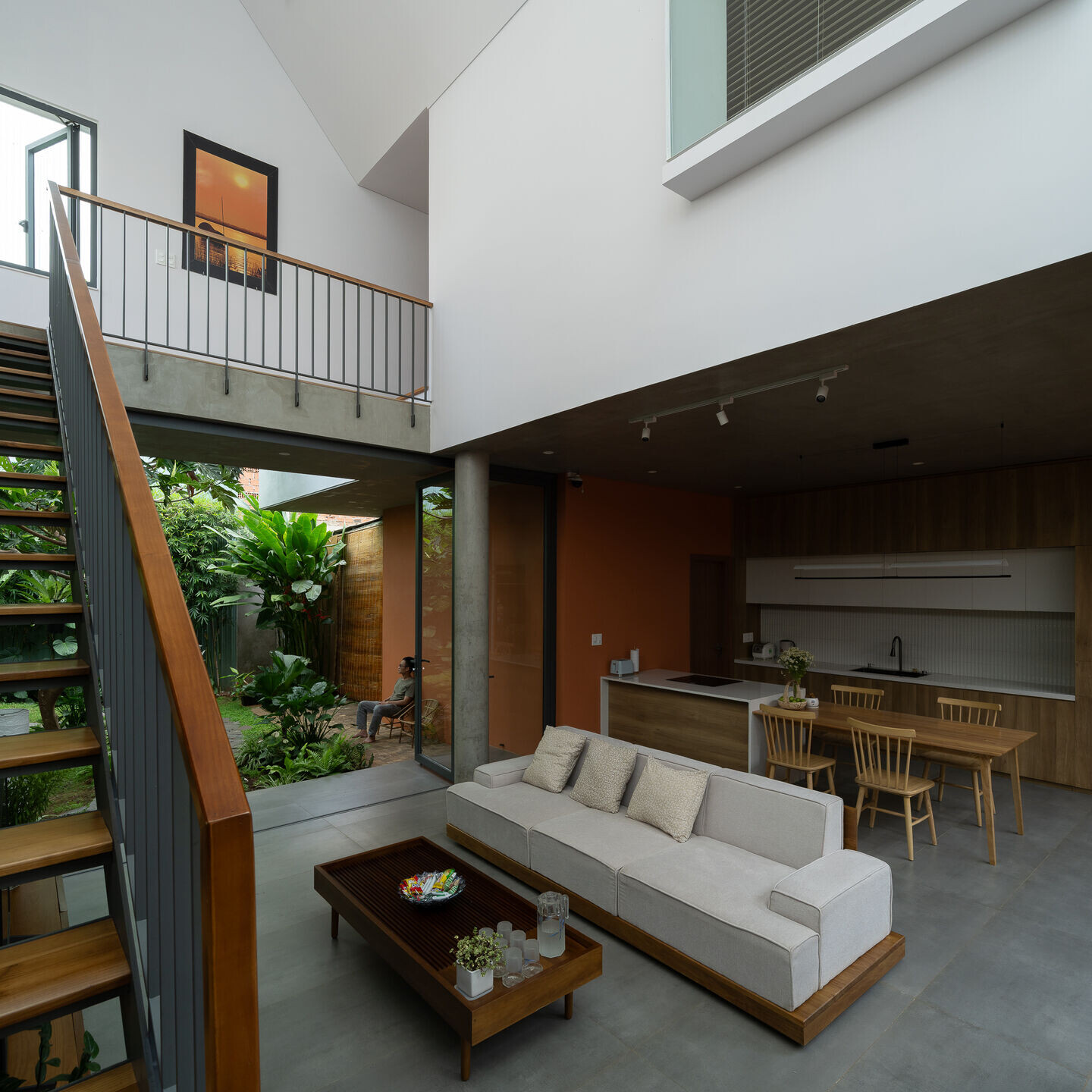 https://archello.com/story/141829/attachments/photos-videos/22 photo_credit Quang Trần