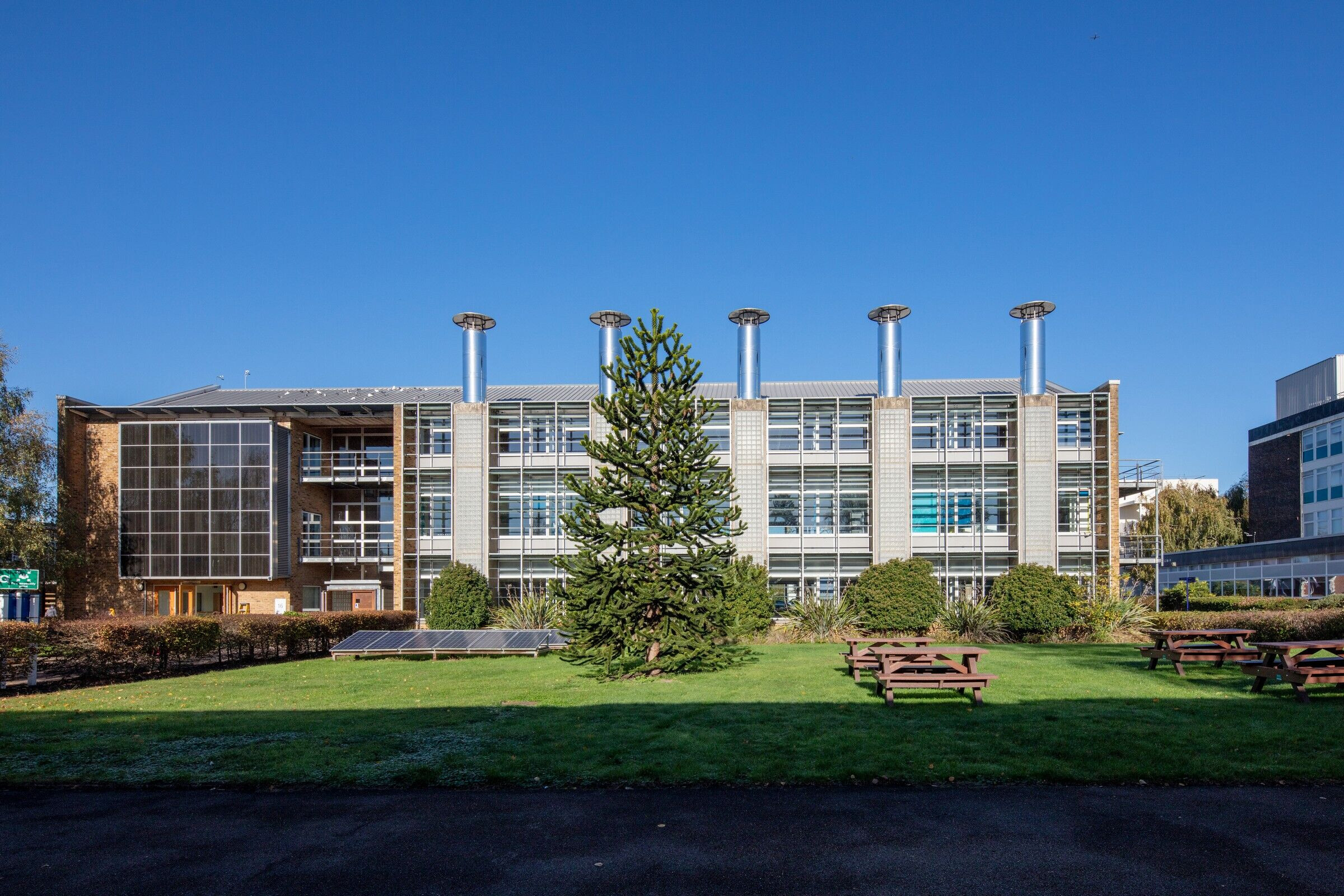 https://archello.com/story/141825/attachments/photos-videos/3 photo_credit Luke Hayes