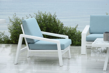 Pulvis Lounge Armchair Pulvis Lounge Armchair