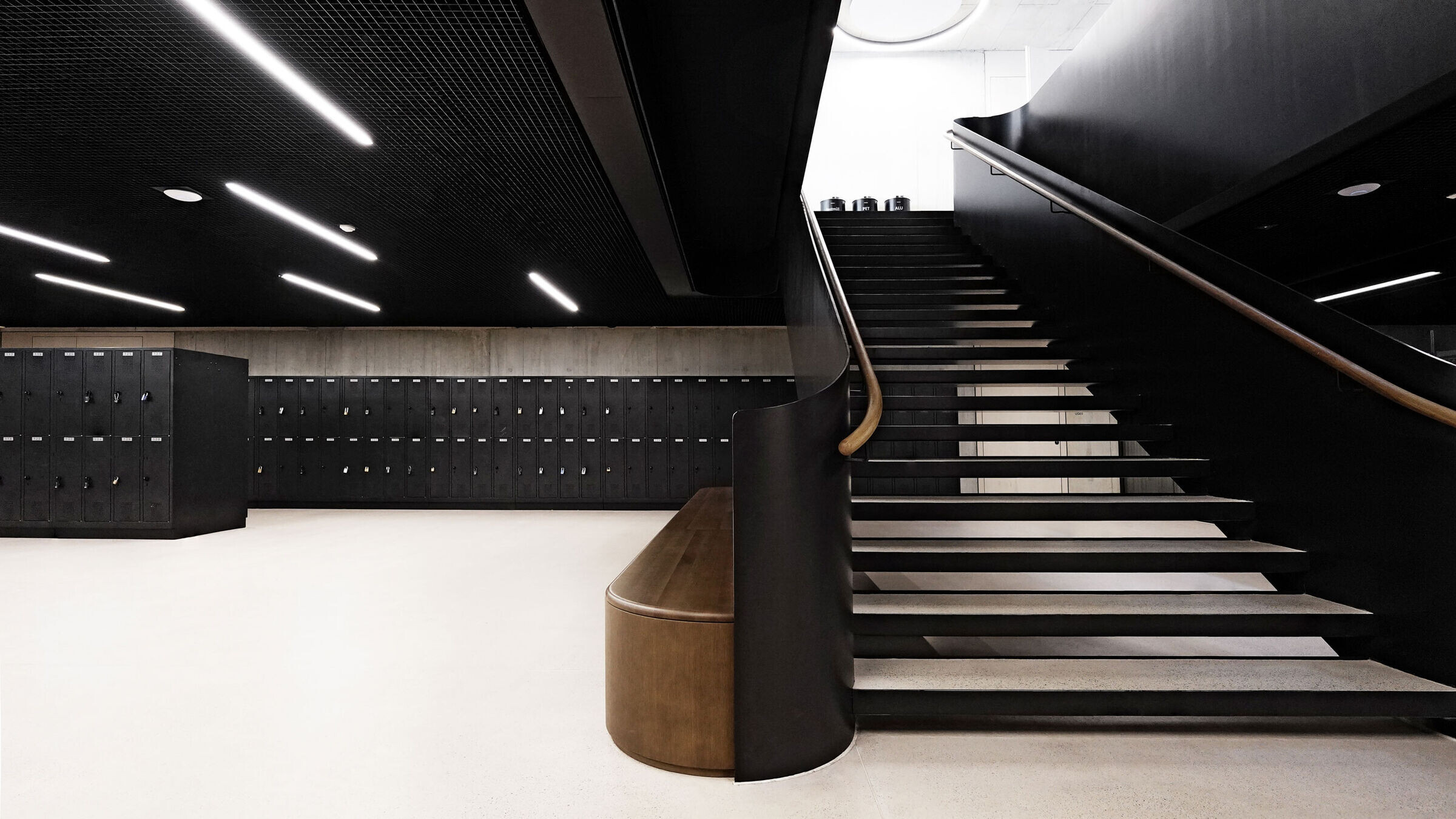 https://archello.com/story/137255/attachments/photos-videos/14 photo_credit Simeon Heinzl, Solothurn