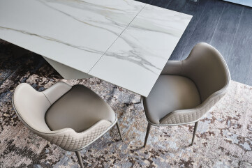 Magda ML Couture Chairs Magda ML Couture Chairs