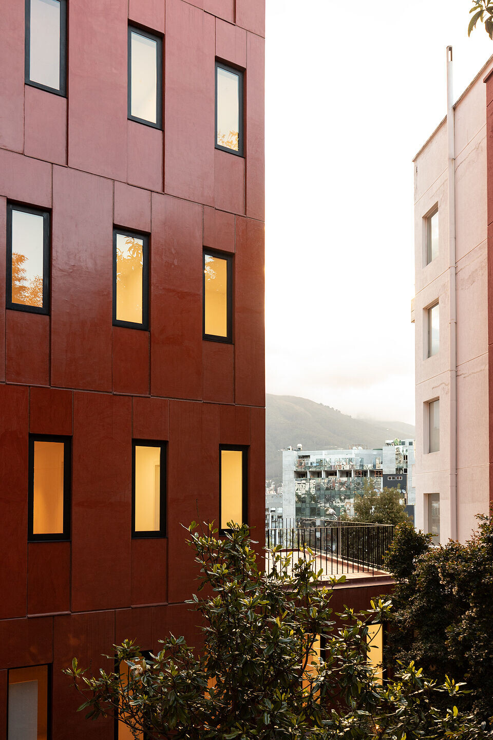 https://archello.com/story/142021/attachments/photos-videos/13 photo_credit JAG Studio