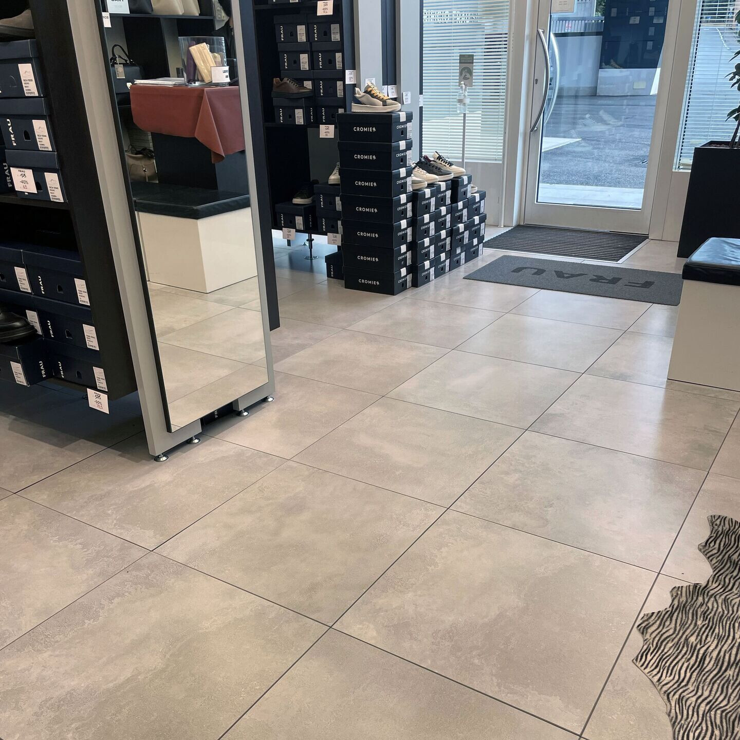 https://archello.com/story/142093/attachments/photos-videos/3 photo_credit Newfloor Srl
