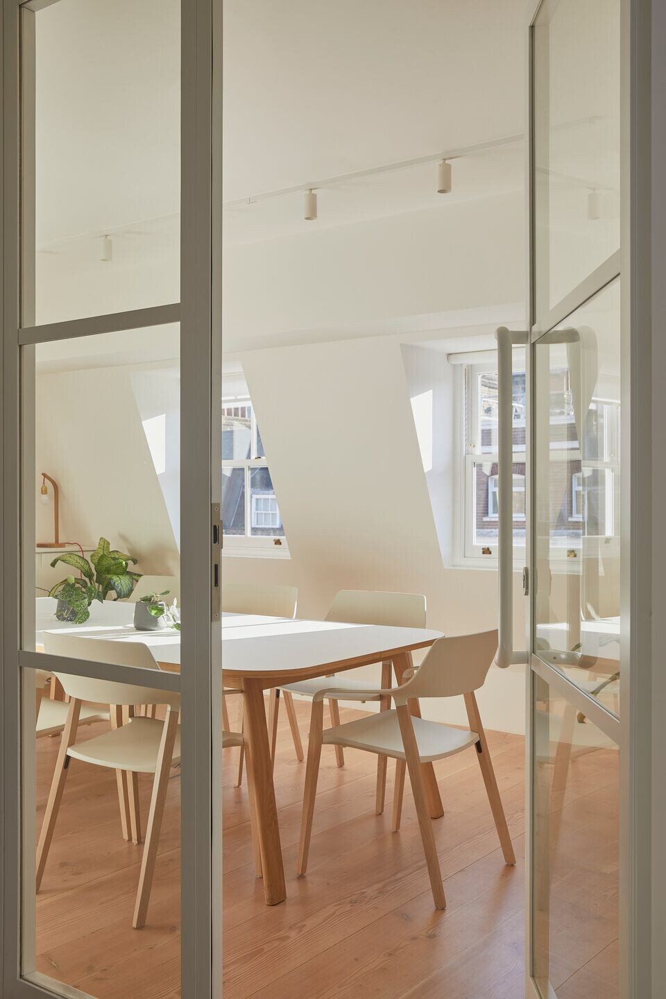 https://archello.com/story/142152/attachments/photos-videos/5 photo_credit Ed Reeve