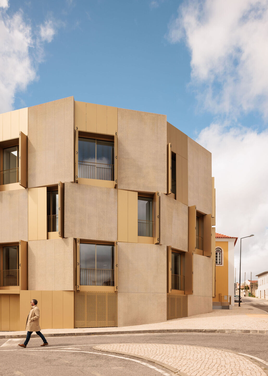 https://archello.com/story/142210/attachments/photos-videos/4 photo_credit Francisco Nogueira