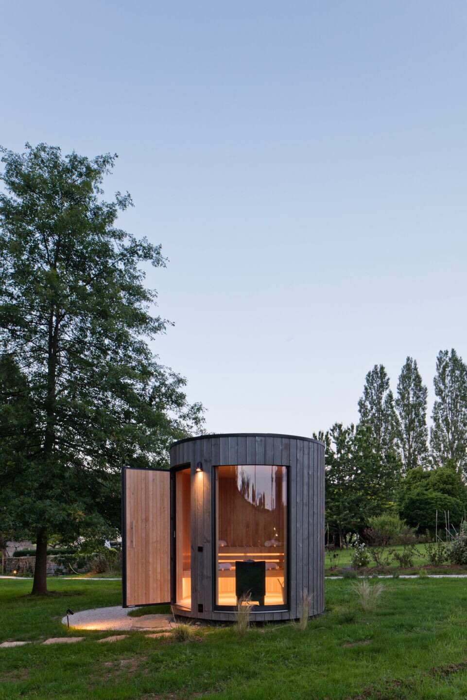 https://archello.com/story/142188/attachments/photos-videos/13 photo_credit Jonathan Letoublon