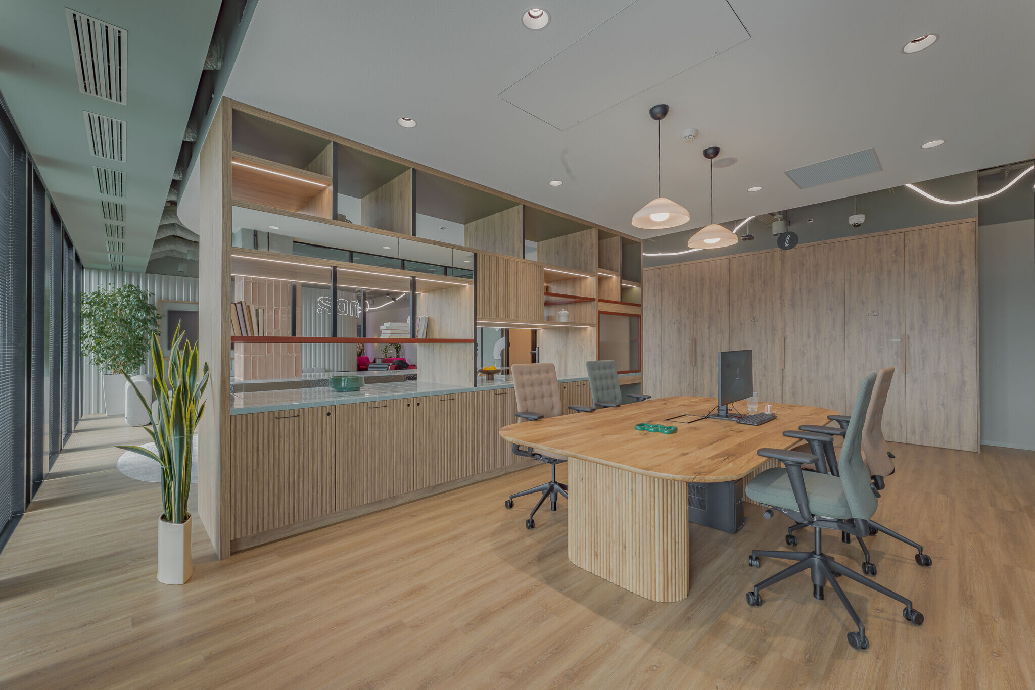 https://archello.com/story/142181/attachments/photos-videos/11 photo_credit W środku, The Design Group
