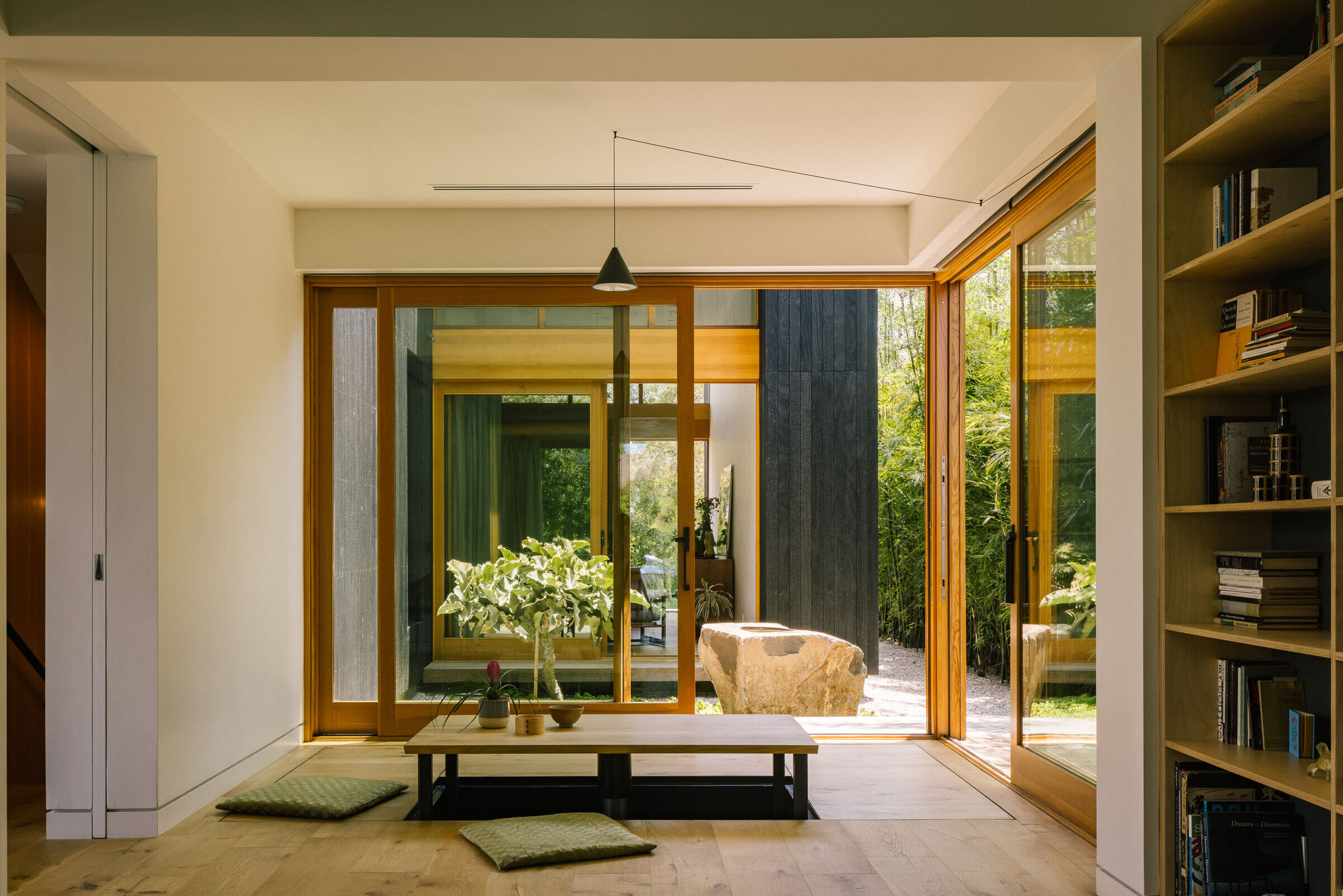 https://archello.com/story/142298/attachments/photos-videos/9 photo_credit Michael Wells
