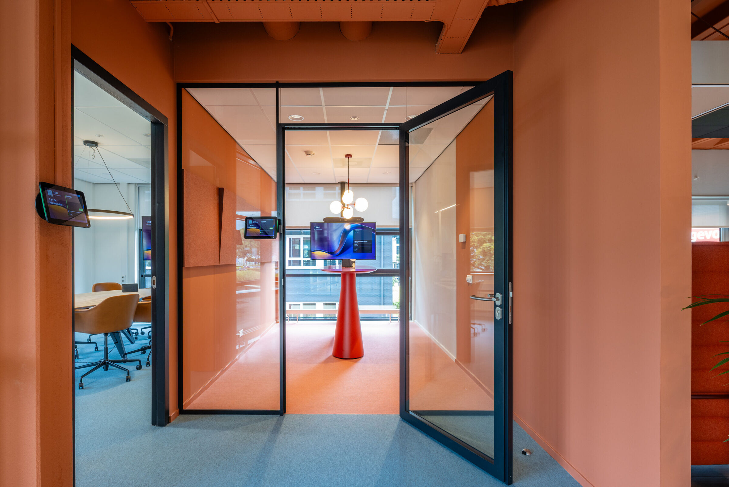 https://archello.com/story/142312/attachments/photos-videos/12 photo_credit BASE Photography