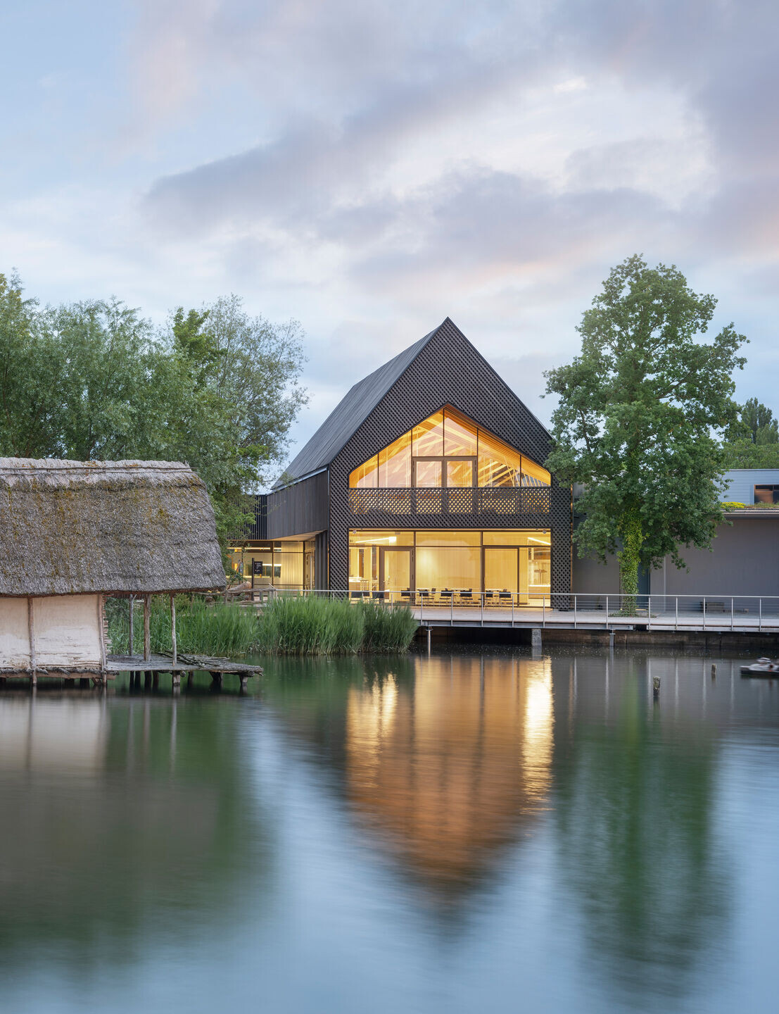 https://archello.com/story/142561/attachments/photos-videos/9 photo_credit Werner Huthmacher