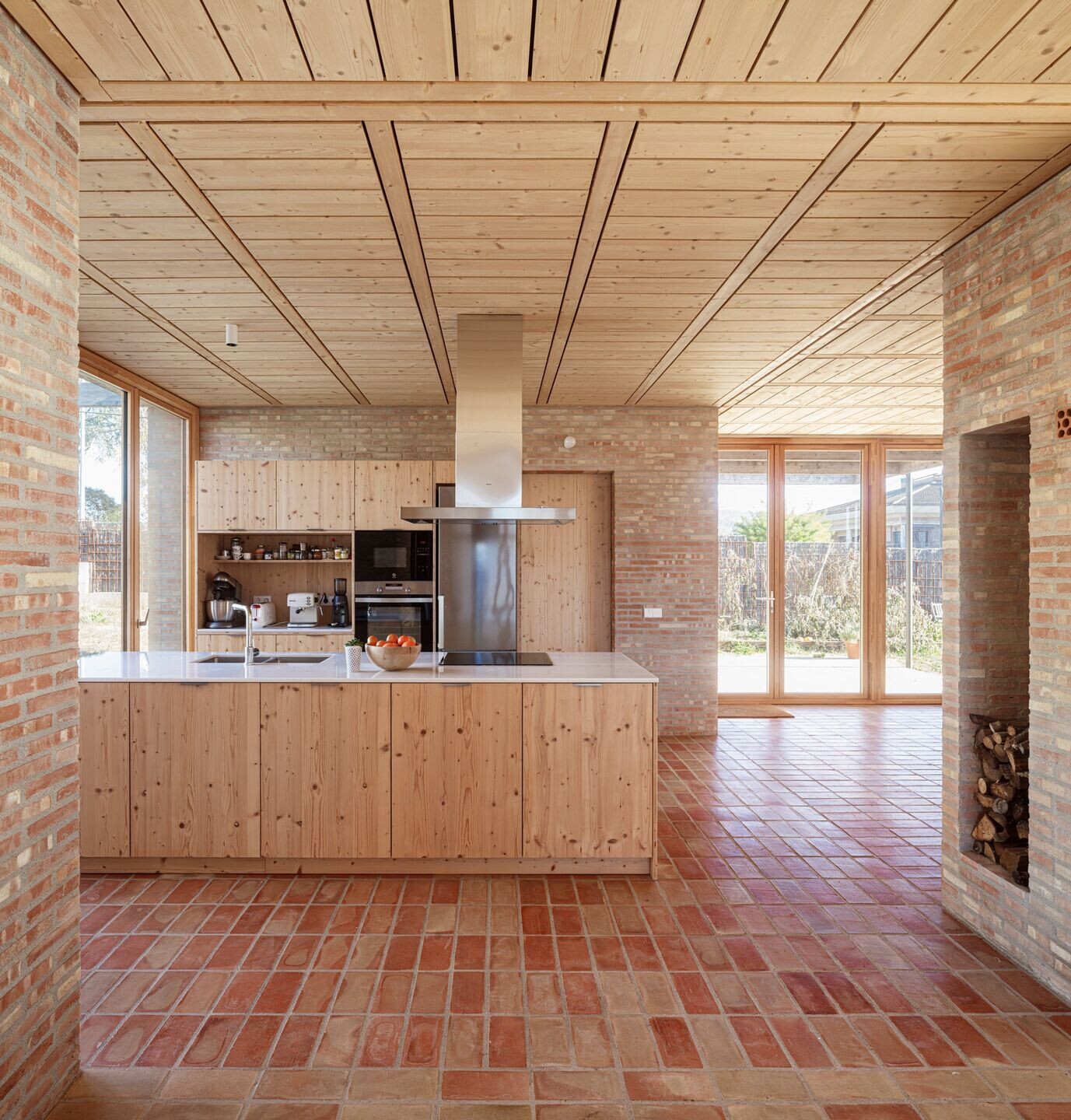 https://archello.com/story/142549/attachments/photos-videos/3 photo_credit Adrià Goula
