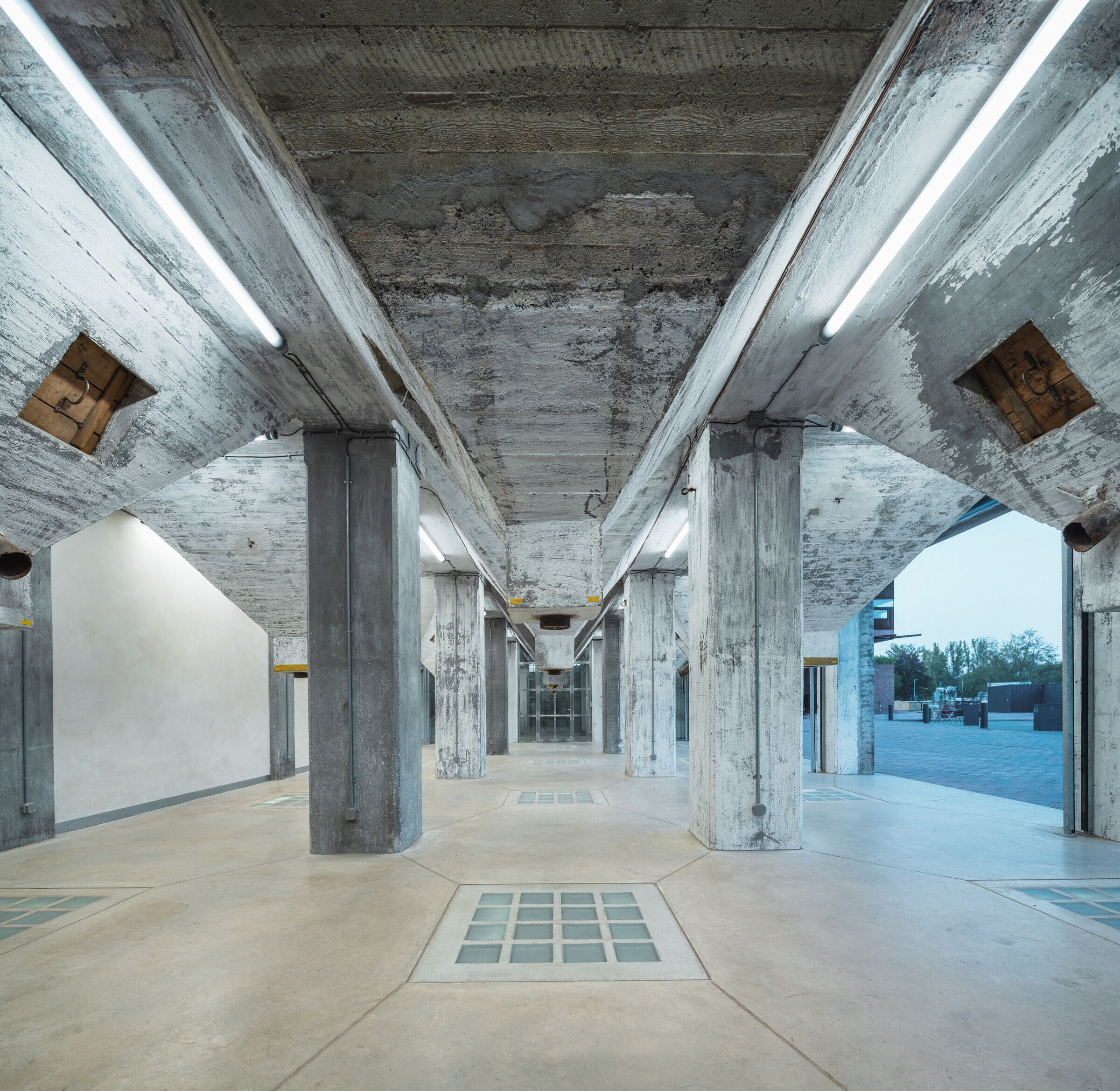 https://archello.com/story/142601/attachments/photos-videos/16 photo_credit Petr Polák