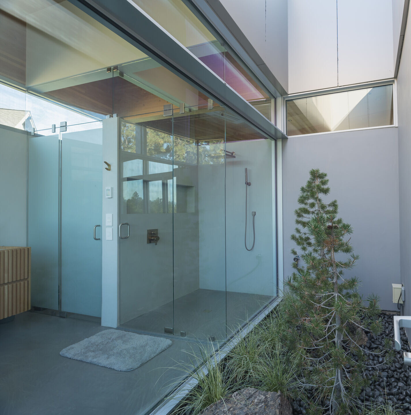 https://archello.com/story/142648/attachments/photos-videos/4 photo_credit LGM Studio