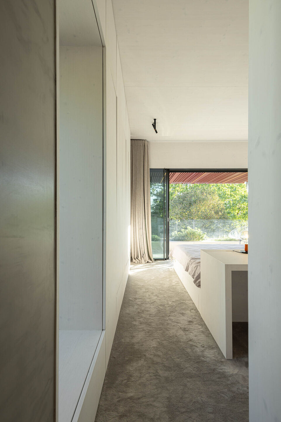 https://archello.com/story/142954/attachments/photos-videos/15