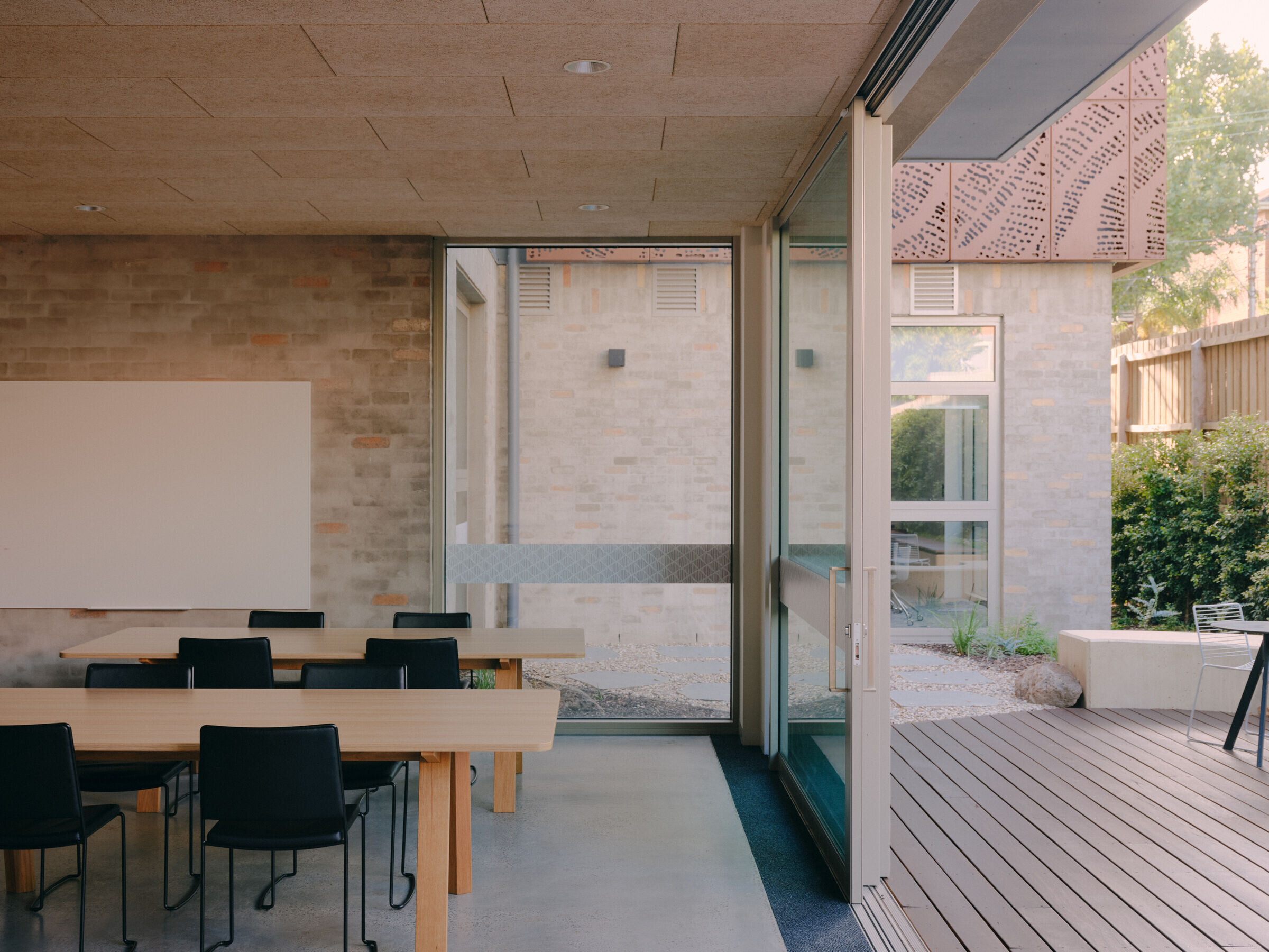 https://archello.com/story/143062/attachments/photos-videos/8 photo_credit Tom Ross