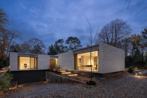 Flat skylight – bungalow in the greenery