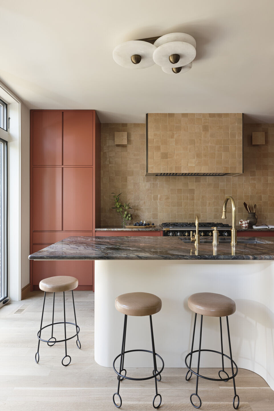 https://archello.com/story/142029/attachments/photos-videos/6 photo_credit Ema Peter Photography