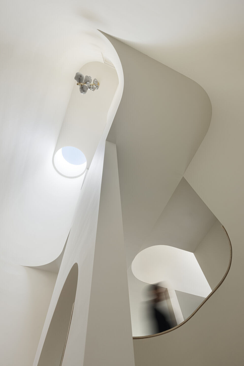 https://archello.com/story/142029/attachments/photos-videos/10 photo_credit Ema Peter Photography