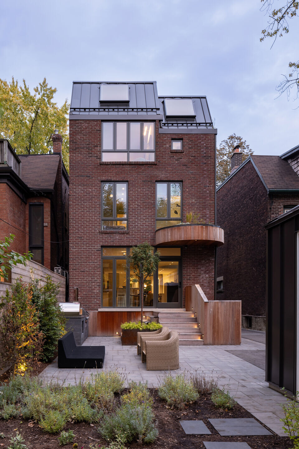 https://archello.com/story/142029/attachments/photos-videos/19 photo_credit Scott Norsworthy Photography