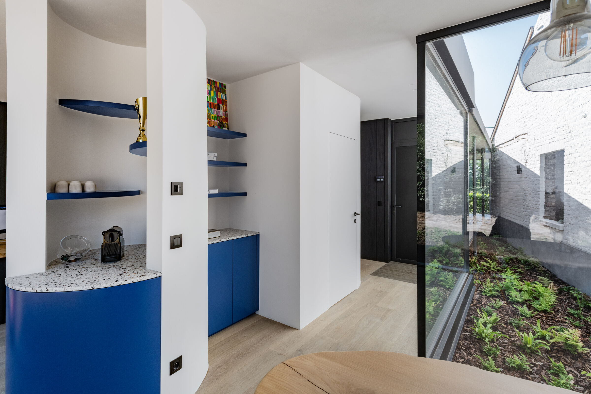 https://archello.com/story/143205/attachments/photos-videos/16 photo_credit Ypsilon Business Photography