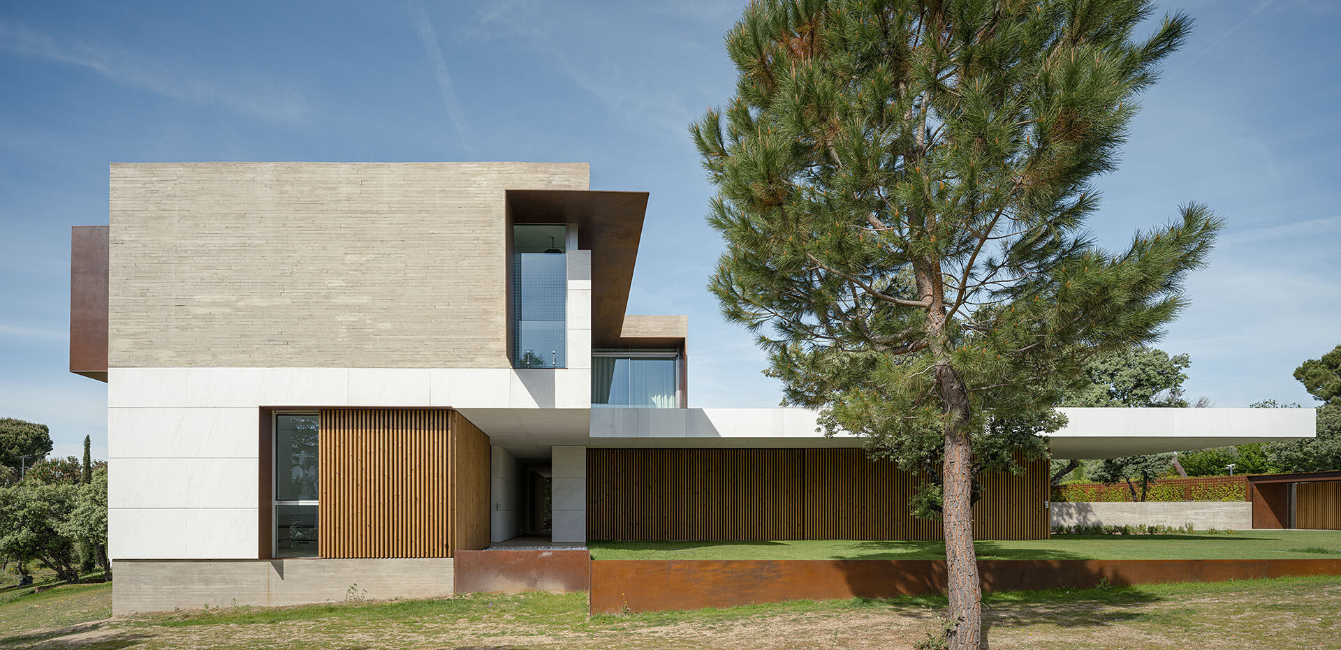 https://archello.com/story/143303/attachments/photos-videos/8 photo_credit Imagen Subliminal (Miguel de Guzmán + Rocío Romero)