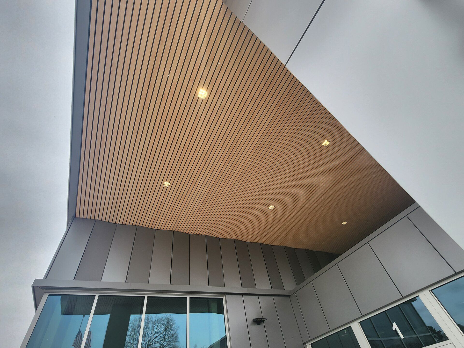 https://archello.com/product/108944/attachments/photos-videos/4