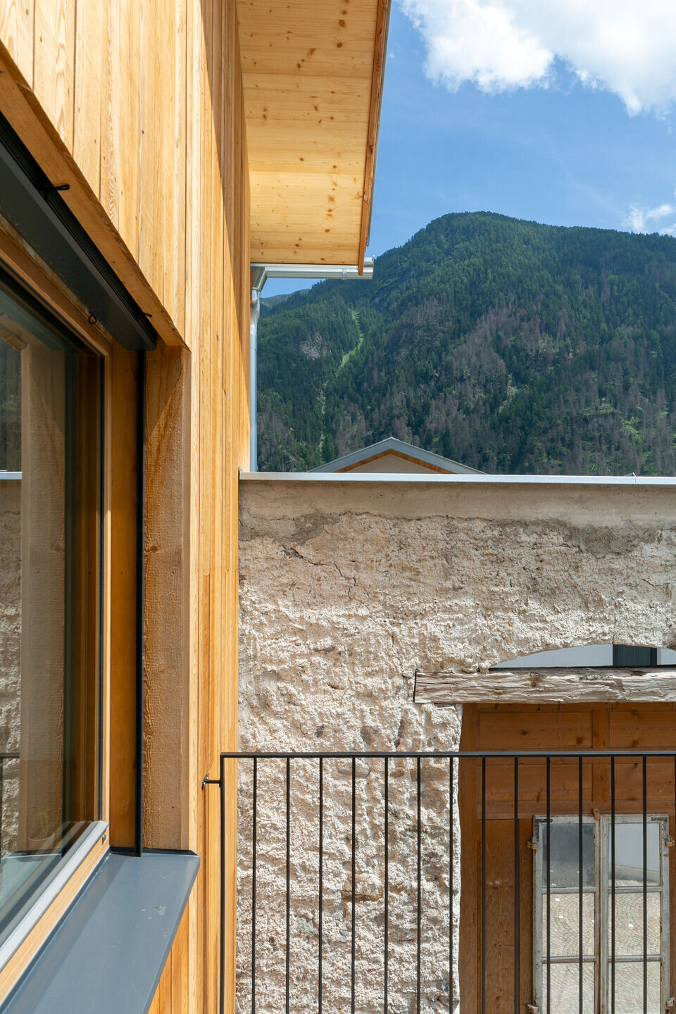 https://archello.com/story/143380/attachments/photos-videos/8 photo_credit Modunita Architects