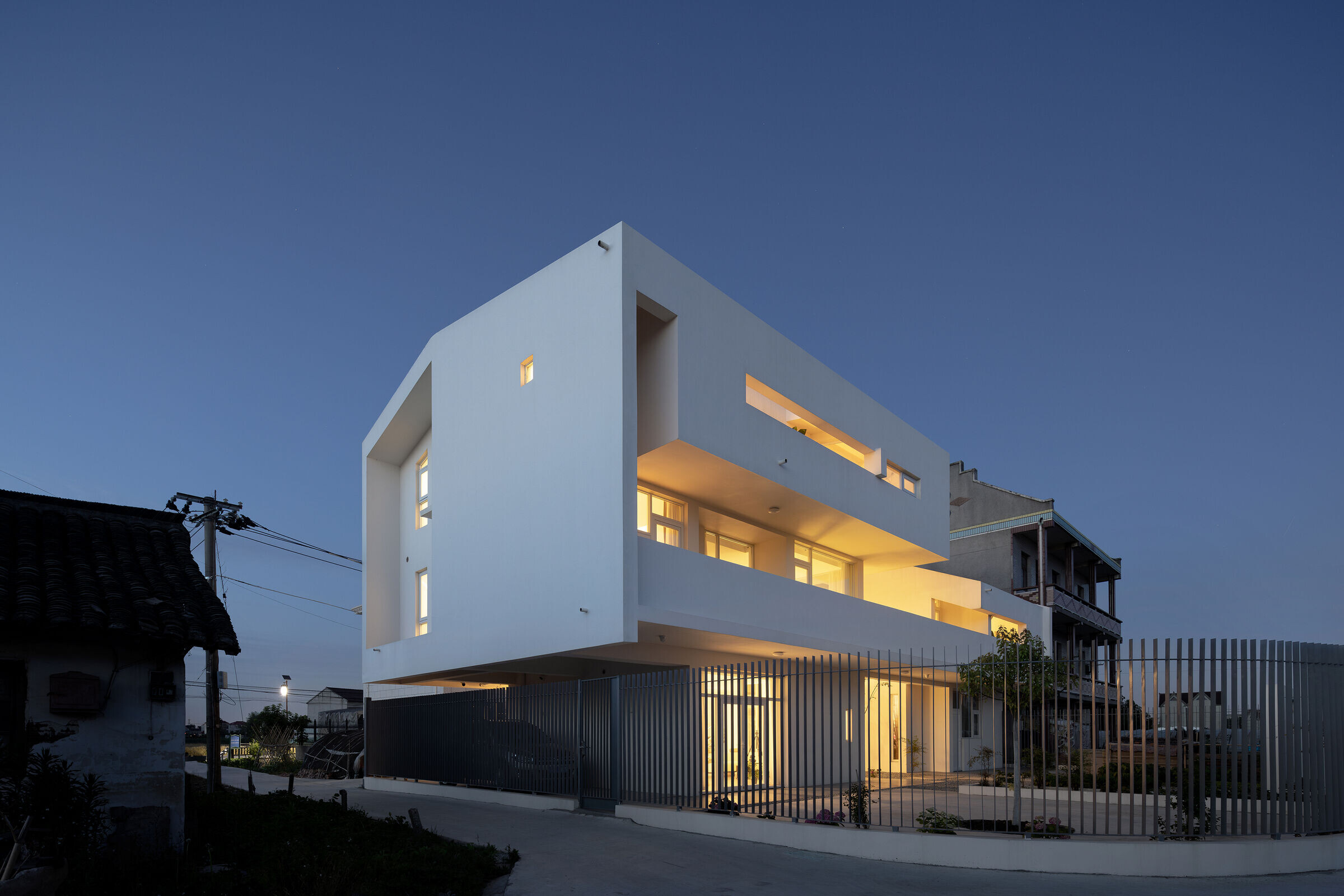 https://archello.com/story/143482/attachments/photos-videos/22 photo_credit WM STUDIO