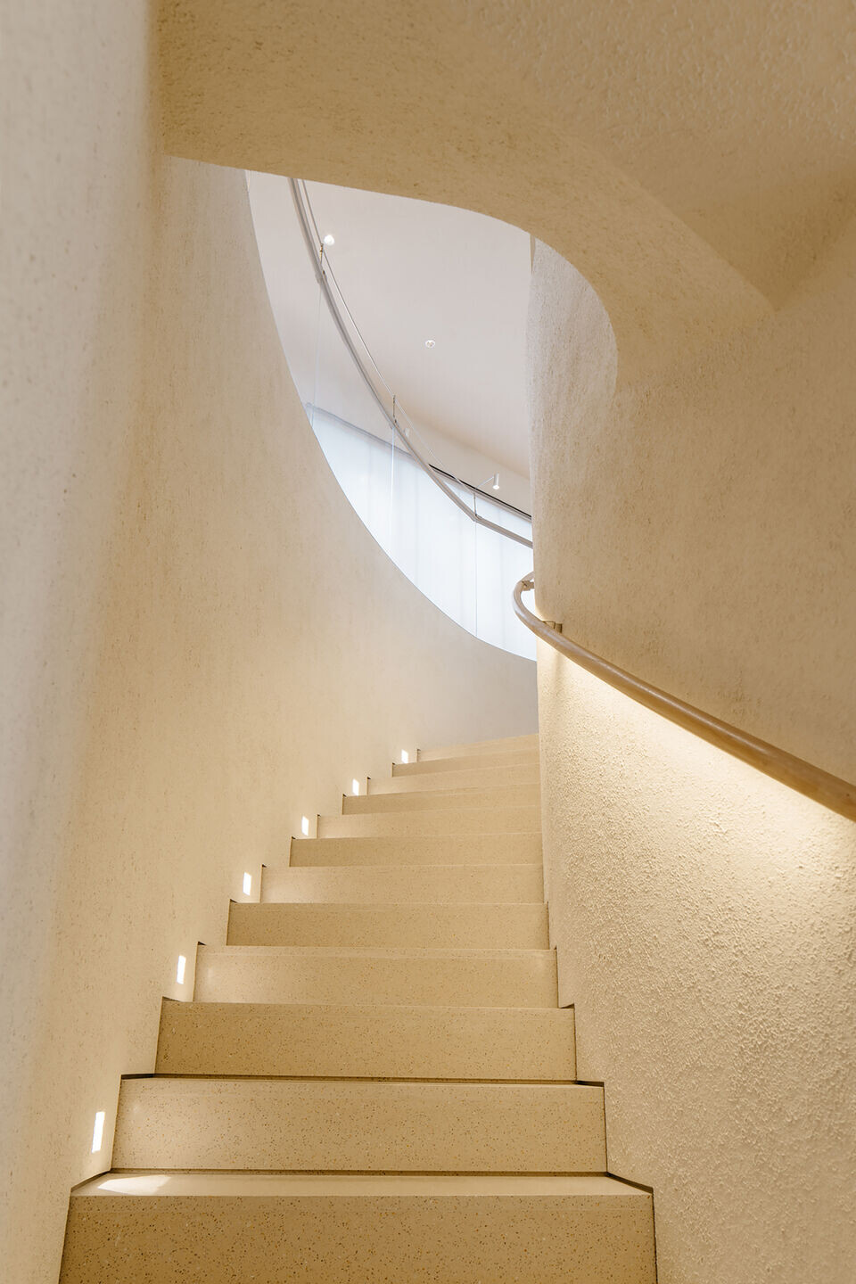 https://archello.com/story/143488/attachments/photos-videos/30 photo_credit Wen Studio