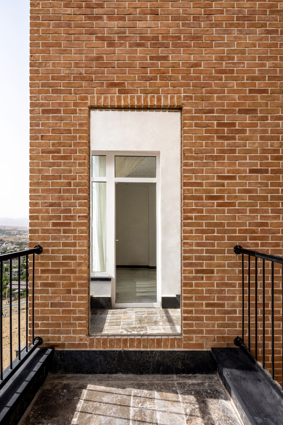 https://archello.com/story/143596/attachments/photos-videos/7 photo_credit Neel Studio