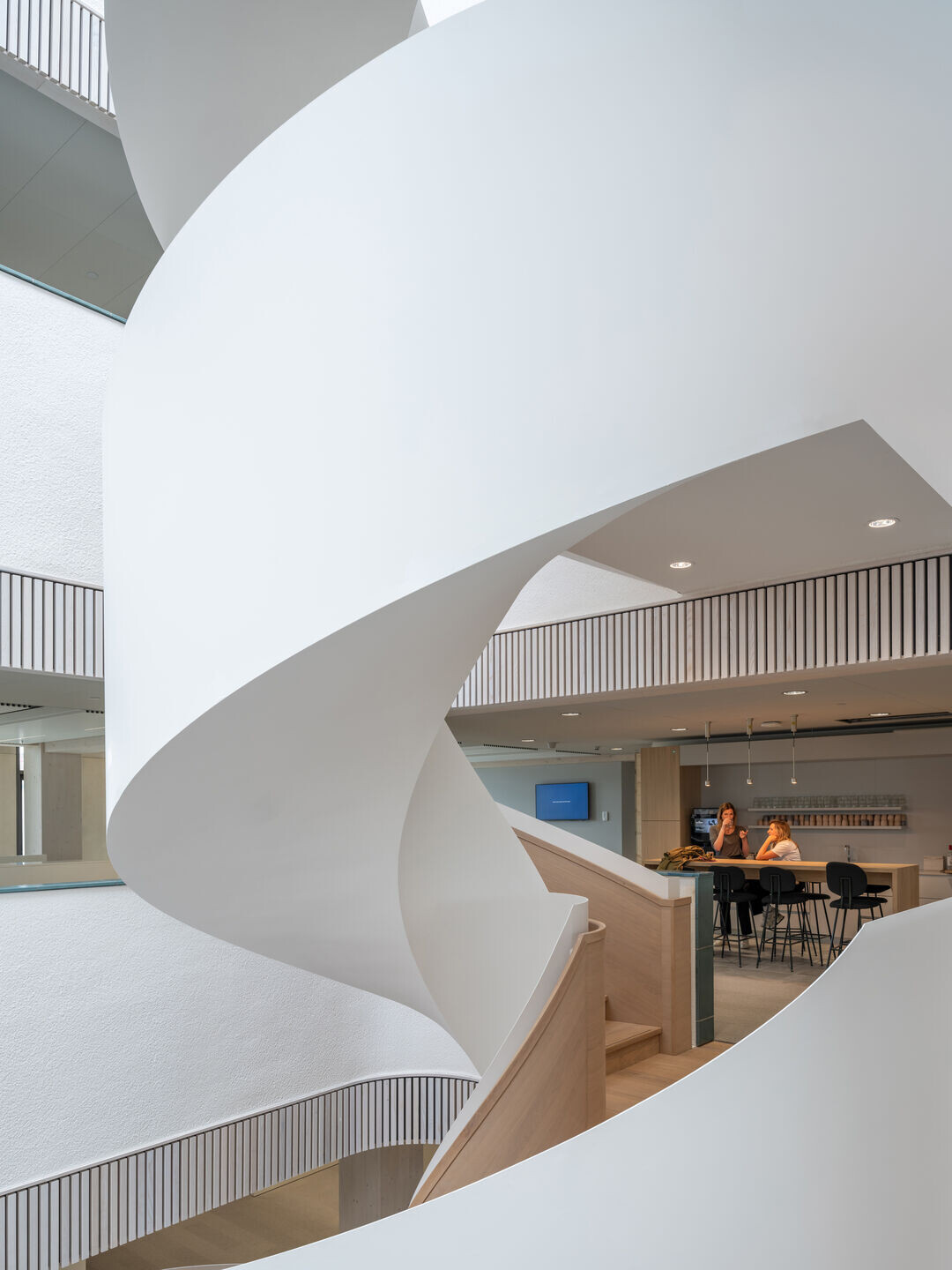 https://archello.com/story/143578/attachments/photos-videos/10 photo_credit Ossip van Duivenbode