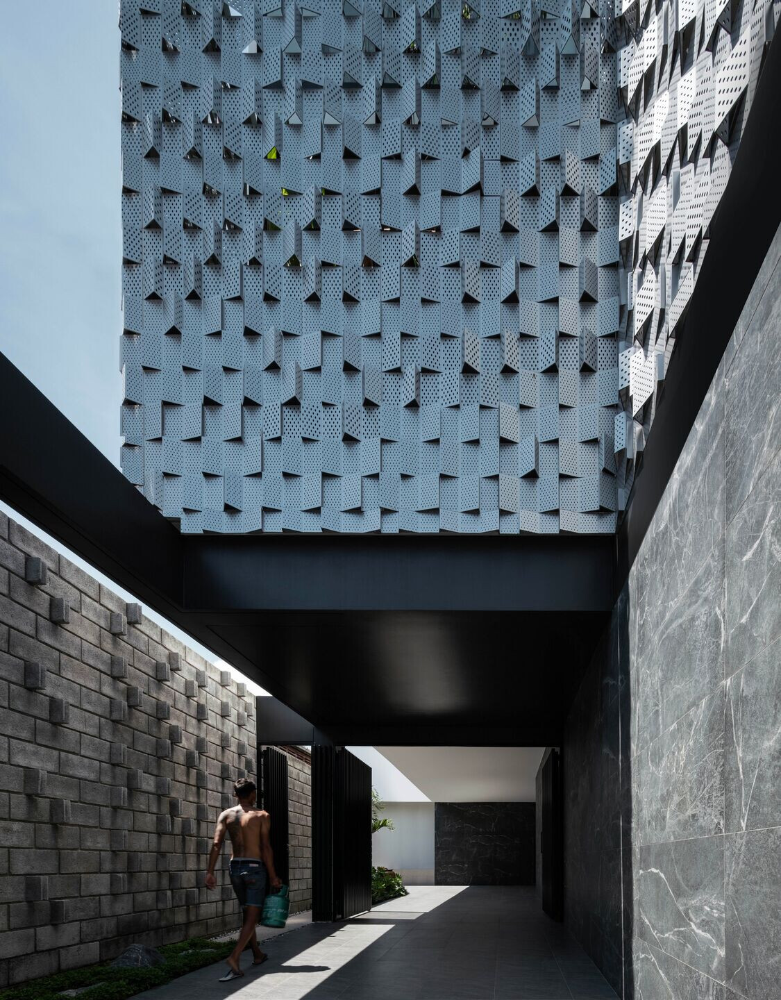 https://archello.com/story/143643/attachments/photos-videos/4 photo_credit Chalermwat Wongchompoo (Sofography)