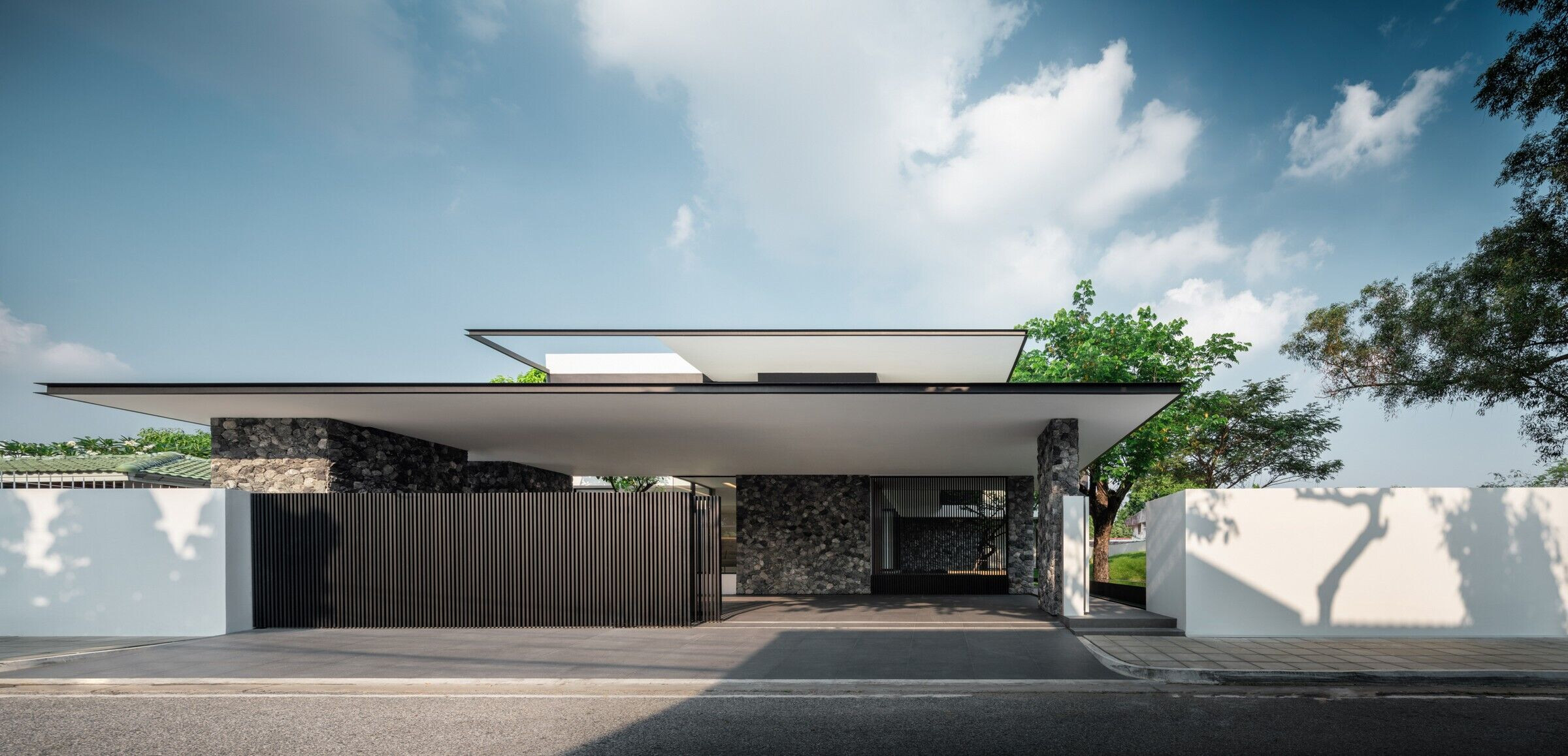 https://archello.com/story/143644/attachments/photos-videos/4 photo_credit Chalermwat Wongchompoo (Sofography)