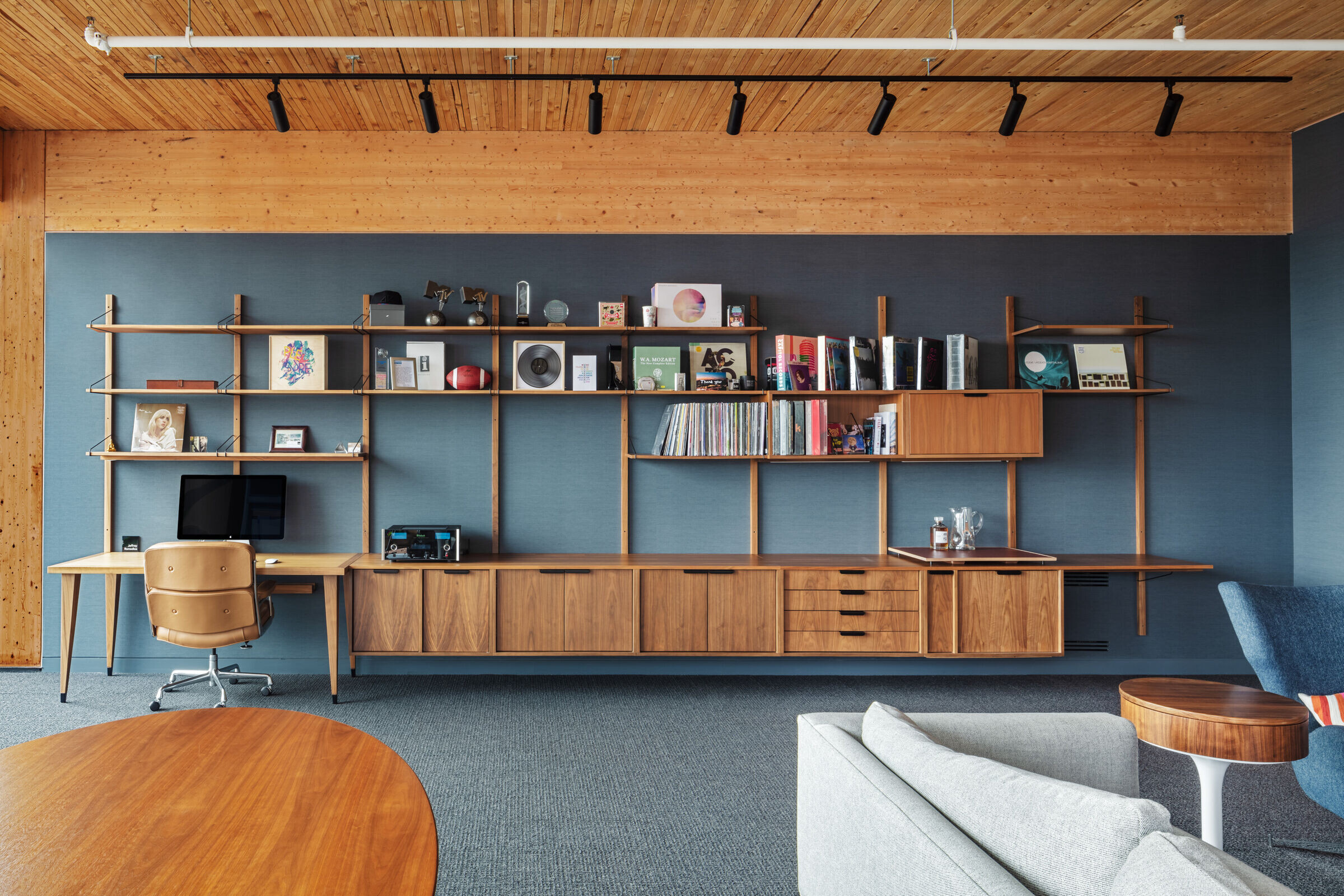 https://archello.com/story/143661/attachments/photos-videos/8 photo_credit Andrew Rowat
