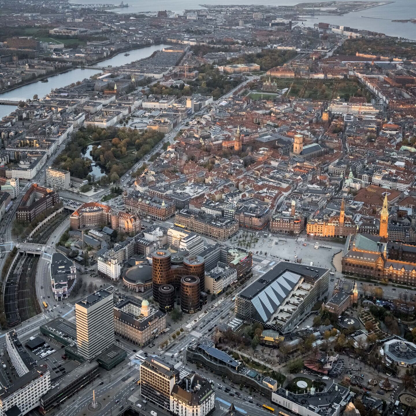 https://archello.com/story/143745/attachments/photos-videos/3 photo_credit Rasmus Hjortshøj