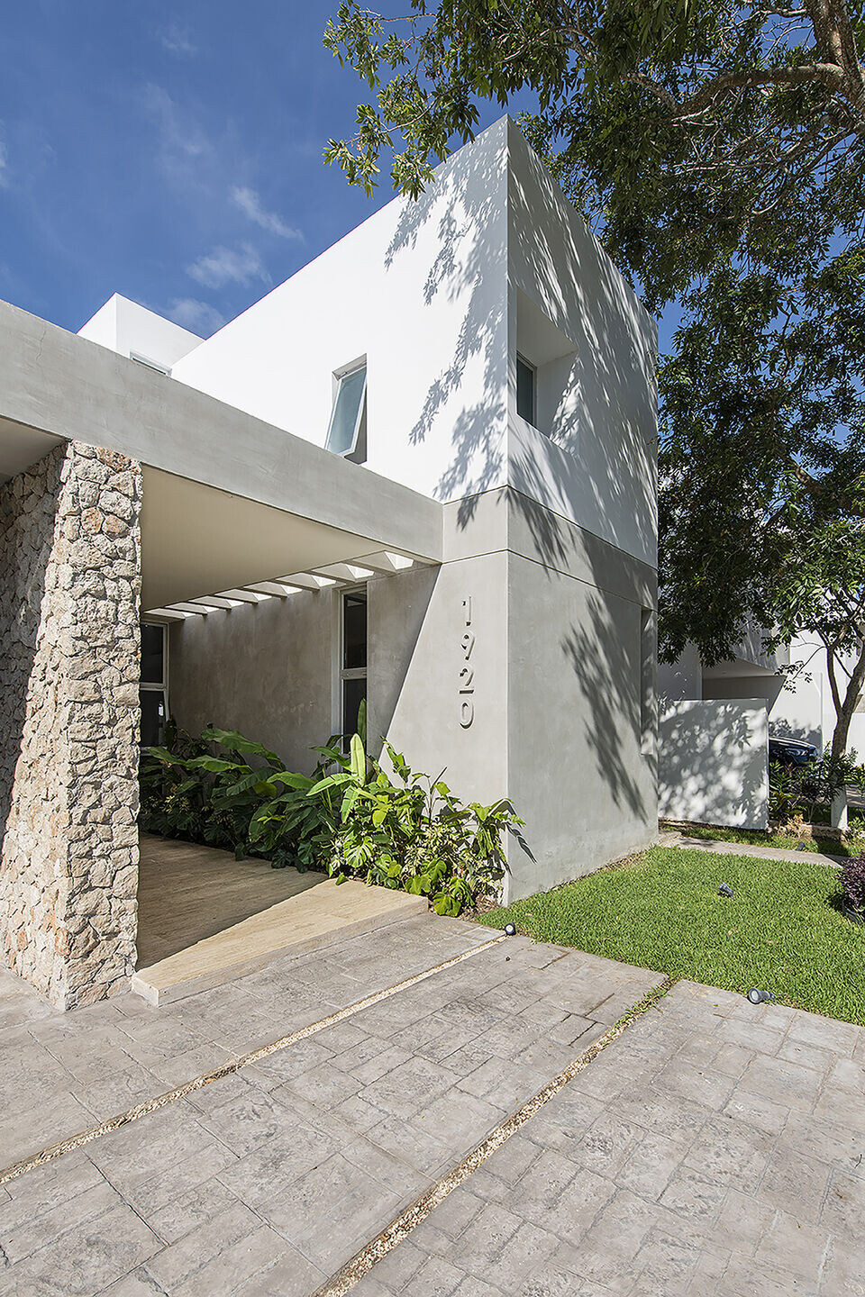 https://archello.com/story/143925/attachments/photos-videos/4 photo_credit Leo Espinosa