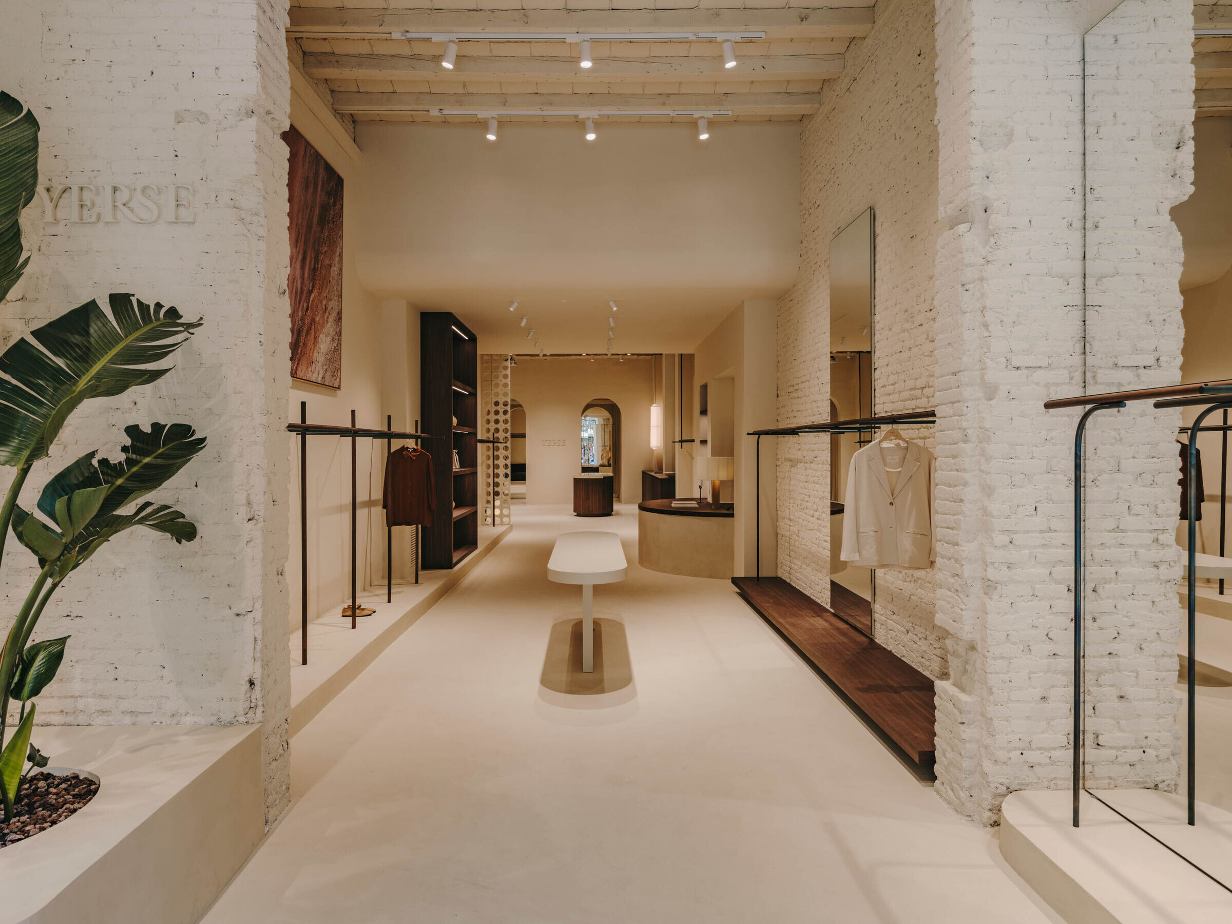 https://archello.com/story/143968/attachments/photos-videos/13 photo_credit Salva Lopez