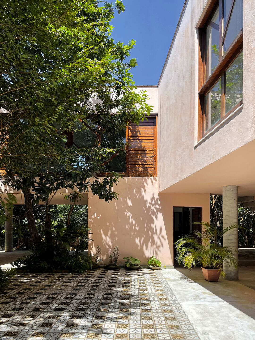 https://archello.com/story/143908/attachments/photos-videos/7 photo_credit Courtesy of Atelier Daniel Florez