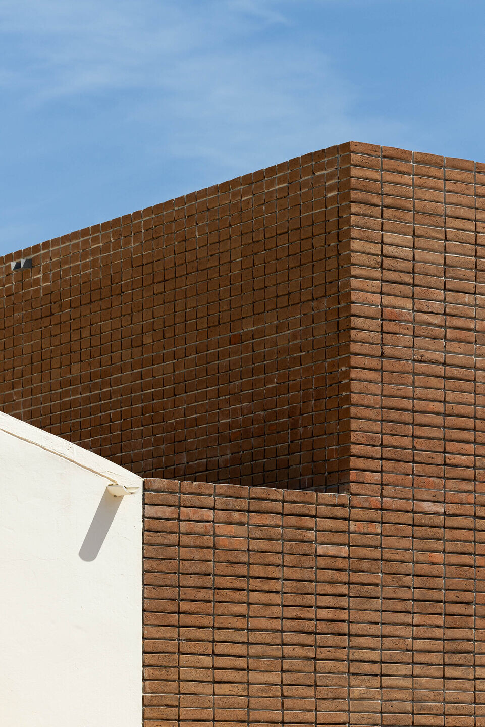 https://archello.com/story/144099/attachments/photos-videos/3 photo_credit Ivo Tavares Studio